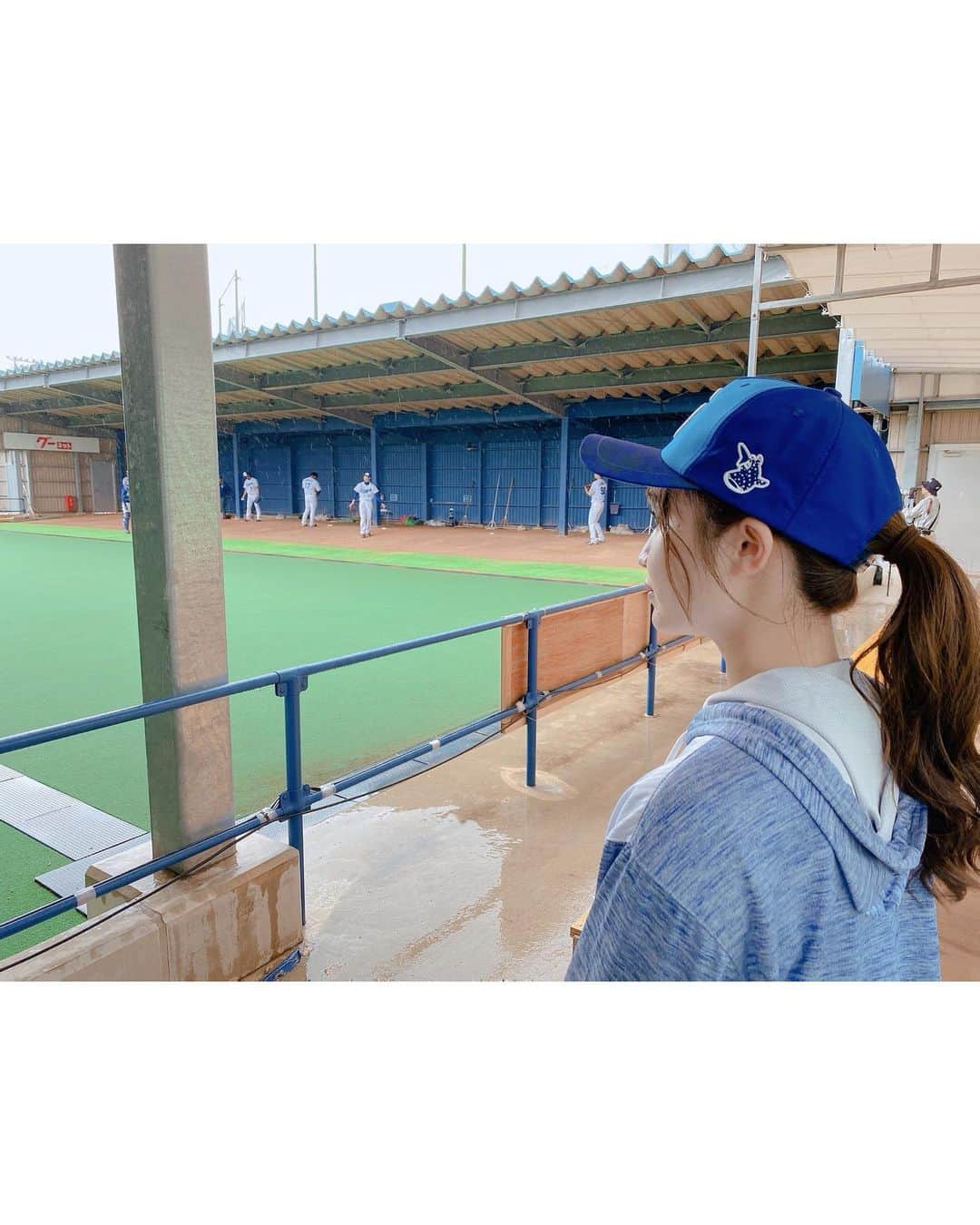 沢井里奈さんのインスタグラム写真 - (沢井里奈Instagram)「⠀ ⠀ 昨日からキャンプスタートしましたね⚾️🌸 　 選手の皆様が怪我なく 駆け抜けられますように！！ 　 今年は無観客ではありますが、 配信があったりするので 嬉しいですね、、🥺💕💕 　 ‪去年は初めてキャンプに行けて ‪嬉しかったな〜🏝🌺✨ 　 　 #dragons #沖縄キャンプ #過去pic」2月2日 20時33分 - sawairina