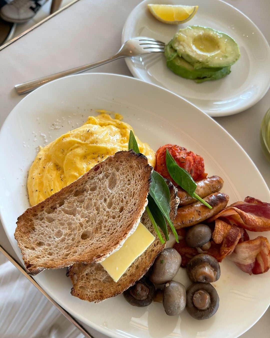 山根千佳のグルメインスタ