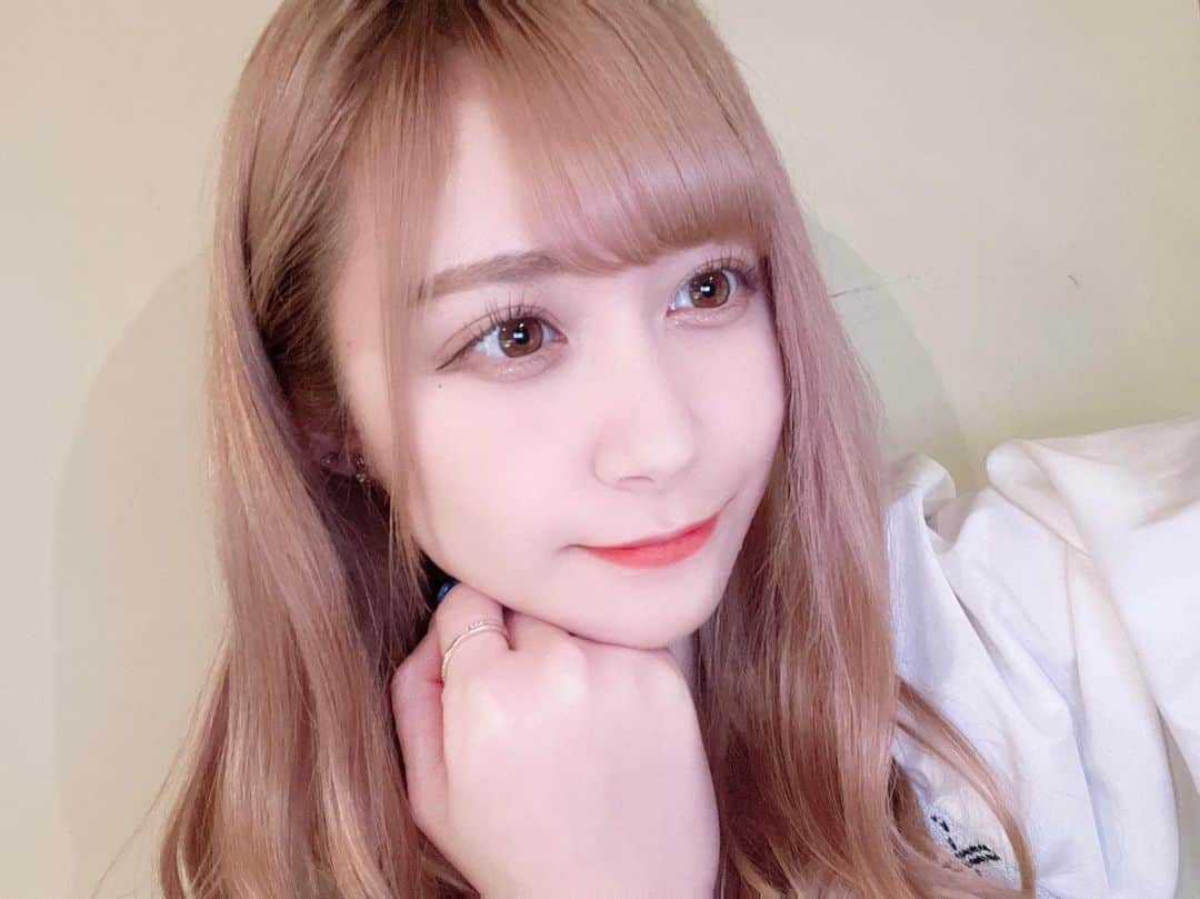 兼次桜菜のインスタグラム：「今年は恵方巻きなんて食べてる場合じゃないです…ダイエット🐷」