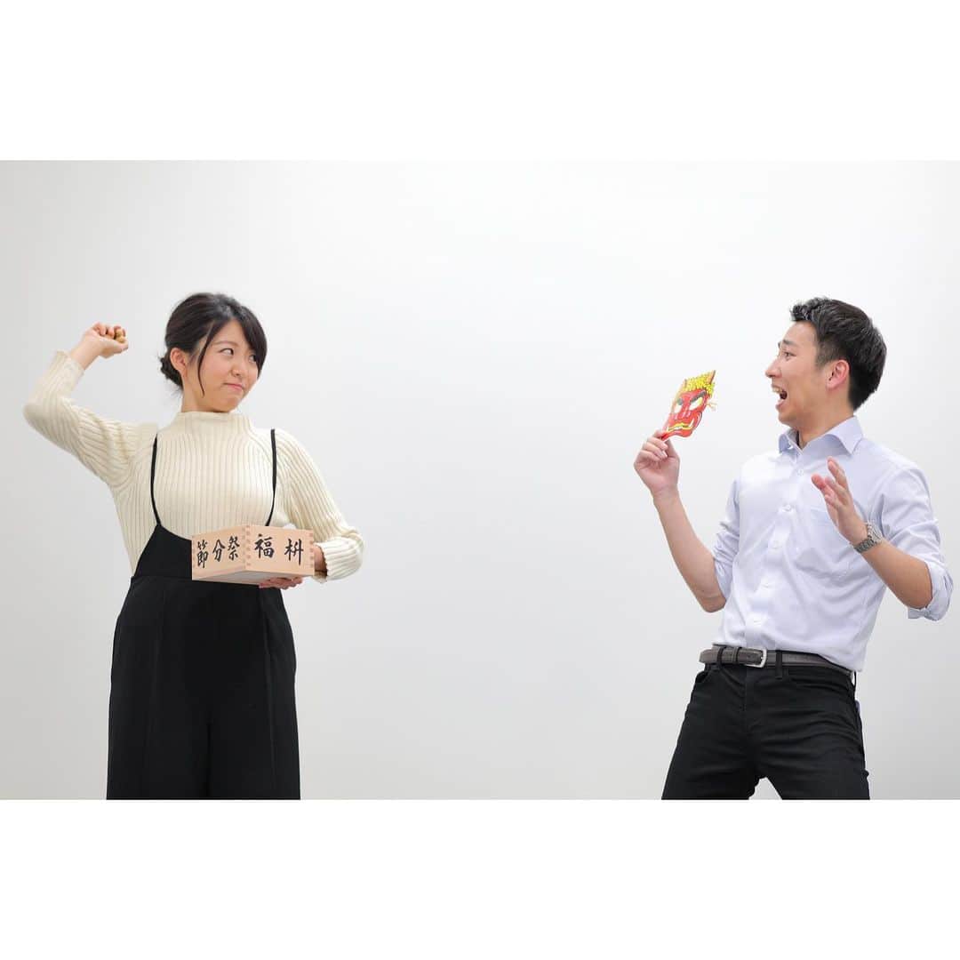 岩原大起さんのインスタグラム写真 - (岩原大起Instagram)「節分フォト👹② 黒木さん  「ガチで豆投げてもらって大丈夫ですよ」 って言ったら、黒木さん本気で投げてきた。 それが2〜3枚目。  撮影協力はten.スタッフの和田くん ありがとう！ @wadataku4649   #節分 #節分の日 #2月2日  #鬼は外福は内 #鬼は外 #福は内  #ytv #読売テレビ #アナウンサー #黒木千晶 #かんさい情報ネットten  #そこまで言って委員会  #5dmarkiv #canon #portrait  #ポートレート #写真 #東京カメラ部」2月2日 22時14分 - ytv_iwahara