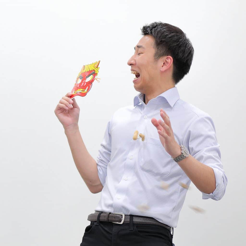 岩原大起さんのインスタグラム写真 - (岩原大起Instagram)「節分フォト👹② 黒木さん  「ガチで豆投げてもらって大丈夫ですよ」 って言ったら、黒木さん本気で投げてきた。 それが2〜3枚目。  撮影協力はten.スタッフの和田くん ありがとう！ @wadataku4649   #節分 #節分の日 #2月2日  #鬼は外福は内 #鬼は外 #福は内  #ytv #読売テレビ #アナウンサー #黒木千晶 #かんさい情報ネットten  #そこまで言って委員会  #5dmarkiv #canon #portrait  #ポートレート #写真 #東京カメラ部」2月2日 22時14分 - ytv_iwahara
