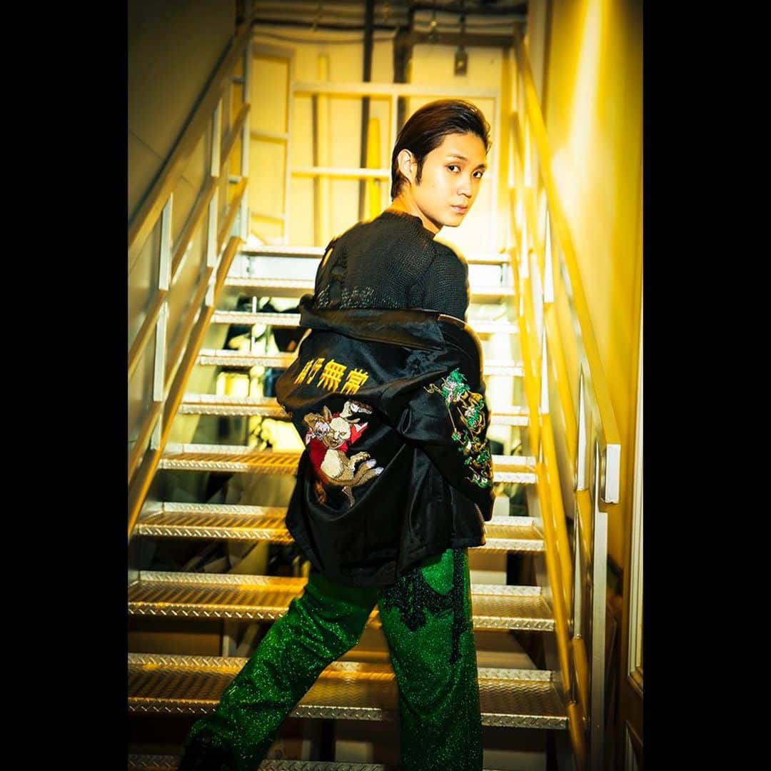 磯村勇斗さんのインスタグラム写真 - (磯村勇斗Instagram)「.  「CM NOW BOYS VOL.11」  本日発売」2月2日 22時22分 - hayato_isomura