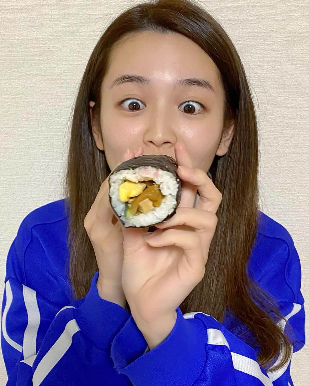 富久美玲のインスタグラム：「_ . 124年ぶりという2月2日の節分👹 . 節分の日が変わる事に驚き！！！ また来年は2月3日に戻るみたいで 記念に節分の投稿してみたり〜✌️ . #節分」