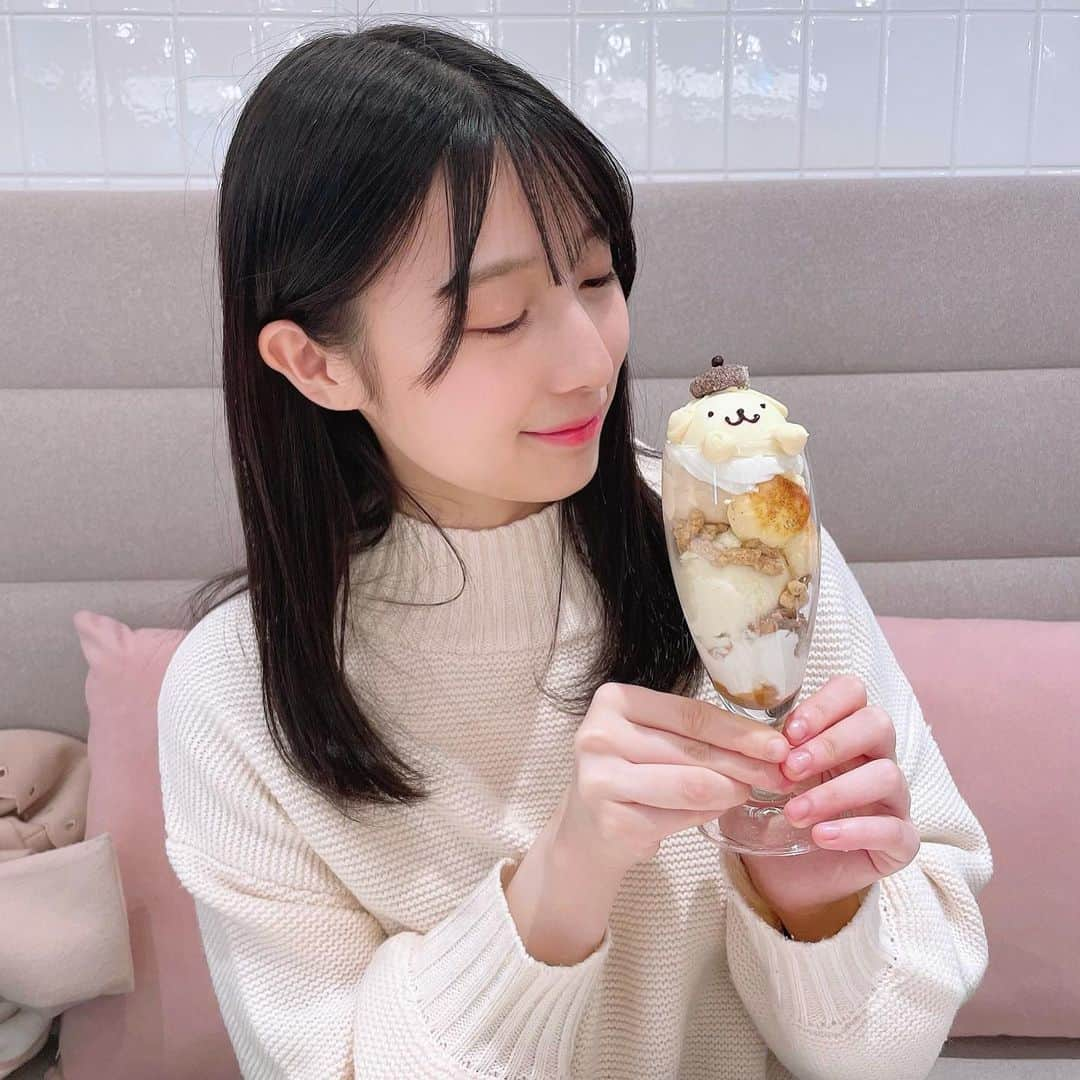 安部若菜さんのインスタグラム写真 - (安部若菜Instagram)「NMB48×ポムポムプリン  きゃわだね〜🍮🤍 . . . #ポムポムプリン #ポムポムプリンカフェ #パフェ #梅田カフェ #大阪カフェ #nmb48」2月2日 22時47分 - _wakapon_