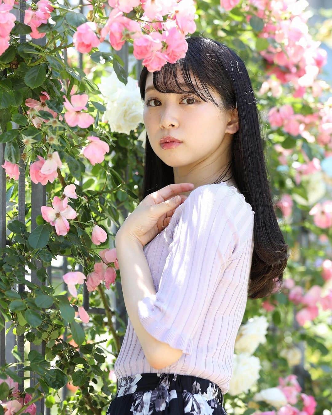 越智萌日さんのインスタグラム写真 - (越智萌日Instagram)「2月1日に22歳になりました💐 . 1枚目の写真、3年前にえびす娘をさせていただいた時の写真をついこの間いただいたんです😳✨ この時は大学1年生で、現在は大学4年生...今と同じはずなんだけど、どこか違うような気もします笑 . 大学生活を通して、少しは成長できたかな💐 22歳の1年も悔いなく過ごせるよう、周りの方々への感謝を忘れずに明るく楽しく前進していきたいです😊🌸 . . . #えびす娘  #今宮戎　#今宮戎福娘」2月2日 22時48分 - moeka19990201