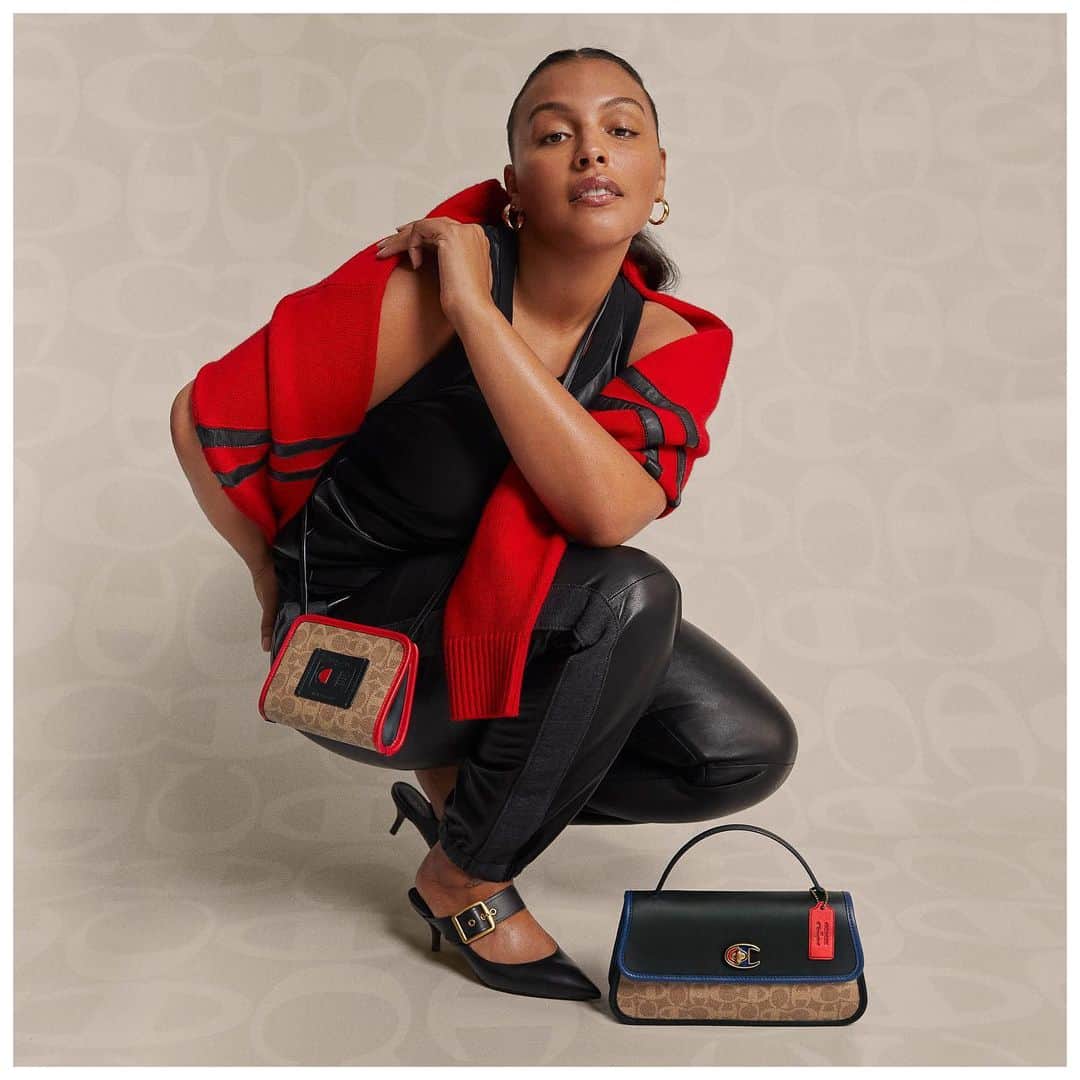 のインスタグラム：「Calling all Champions.🥇 Model and activist #PalomaElsesser debuts the new #CoachxChampion collab—an unbeatable collection from two American icons. Watch this space for more looks. #CoachNY」