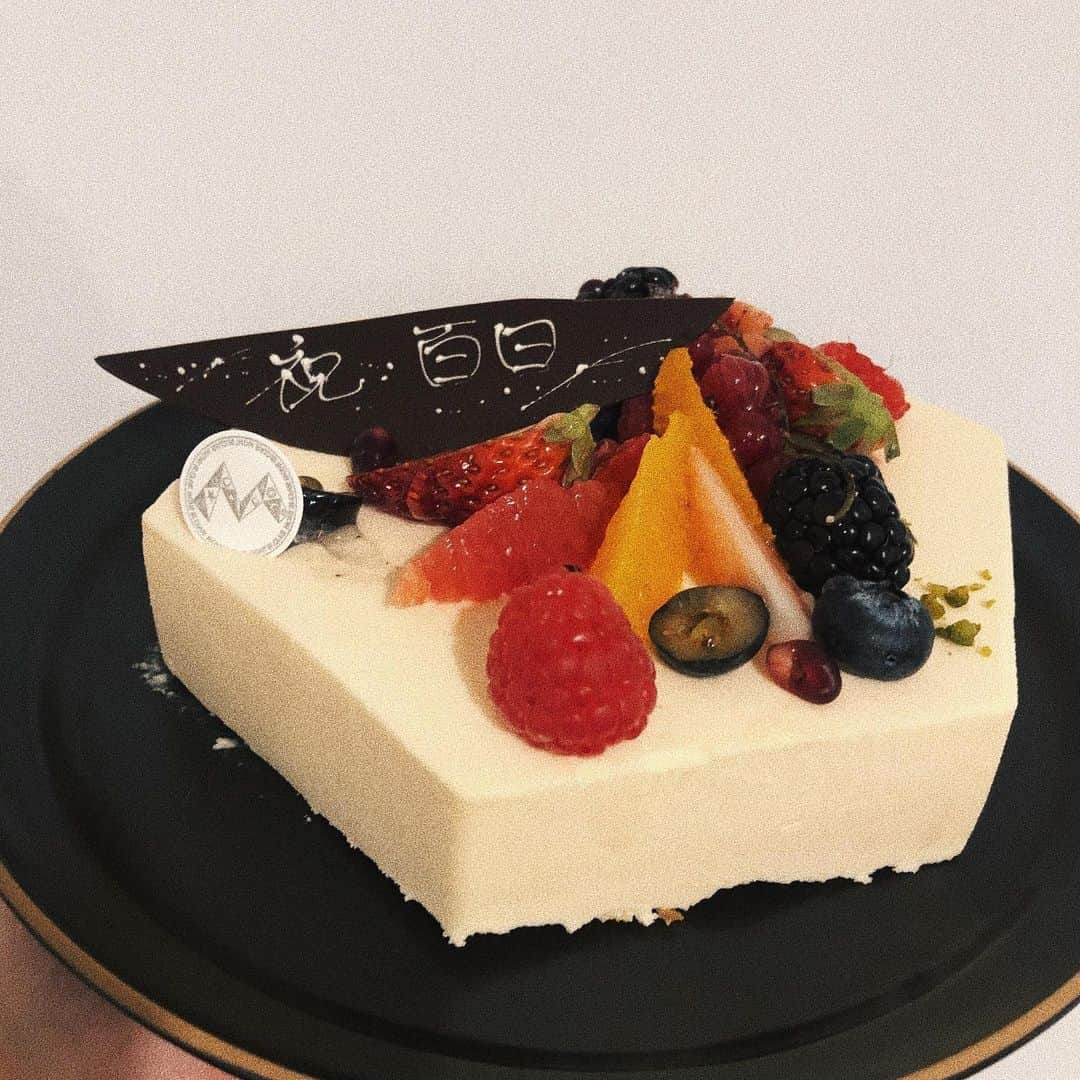 金田和樹のインスタグラム：「モンサンクレールのケーキ🍰」