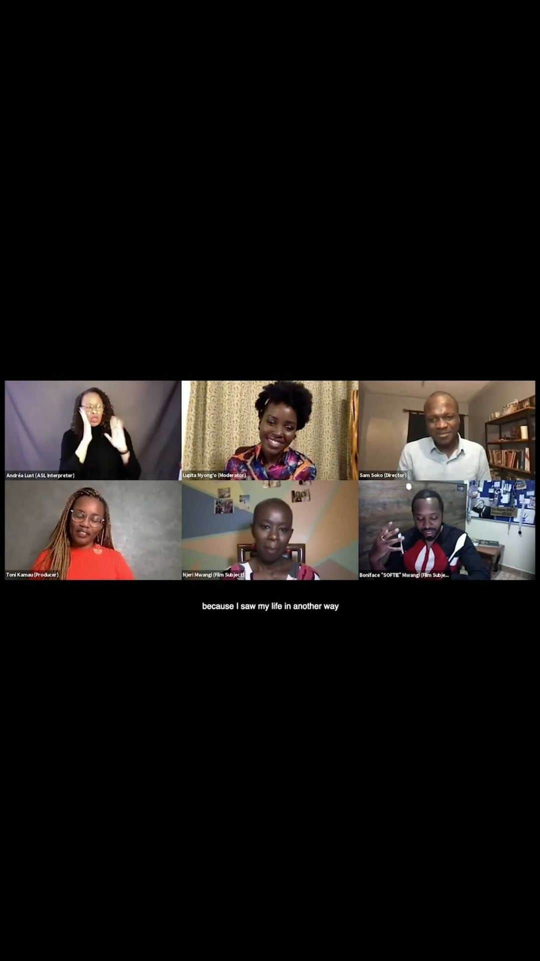 ルピタ・ニョンゴのインスタグラム：「@bonifacemwangi’s answer really touched me when I moderated an @IDAOrg panel with the filmmakers and subjects of @SoftieTheFilm. Softie is one of a few African directed and produced documentaries in contention for the Academy Award for Best Documentary Feature and I am honored to cheer them on!   Softie is available to view in Kenya, Nigeria, South Africa, Tanzania, Uganda, US, UK and Canada. Find out how you can watch at SoftieTheFilm.com/watch.  @bonifacemwangi @njerikan @tonisnap @soko_sam」