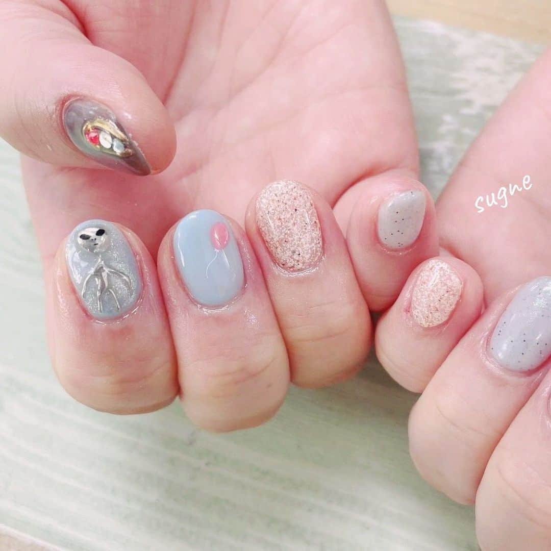 ネイル アイ サロン スグネさんのインスタグラム写真 - (ネイル アイ サロン スグネInstagram)「colors🎨  @ono_nail_  @sugnechihiro  @___the_nail___  @_mio__t   #colornail #sugne #nail  #nailart #ネイル #ネイルデザイン #カジュアルネイル #ショートネイル #ネイル #ニュアンスネイル #ニュアンスアート #大人っぽいネイル #高田馬場ネイル #高田馬場 #네일 #네일스타그램」2月3日 9時42分 - naileyesalonsugne