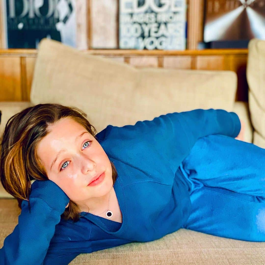 レイチェル・ゾーさんのインスタグラム写真 - (レイチェル・ゾーInstagram)「I don’t know how almost a decade has passed since you landed in my arms with those big blue eyes and a heart of gold ....Anyone else feel like their children grew up in the last year more then ever ? 💔 #Sky #stoptime 🙏🏻❤️😭XoRZ」2月3日 1時45分 - rachelzoe