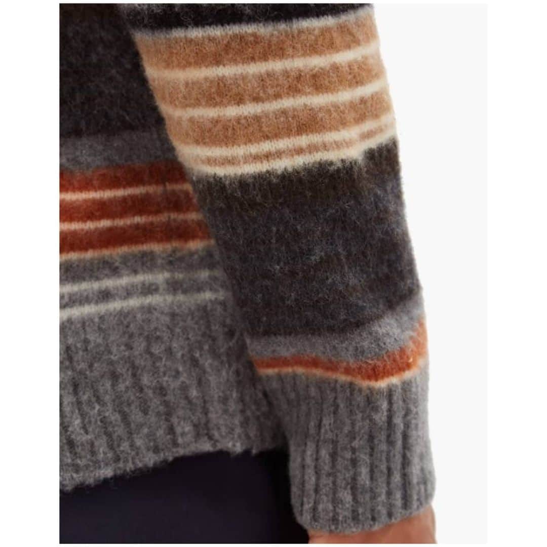アルテアのインスタグラム：「Altea FW20  Brushed wool multi stripe crewneck.  Made in Italy.  #alteamilano #knitwear #madeinitaly」