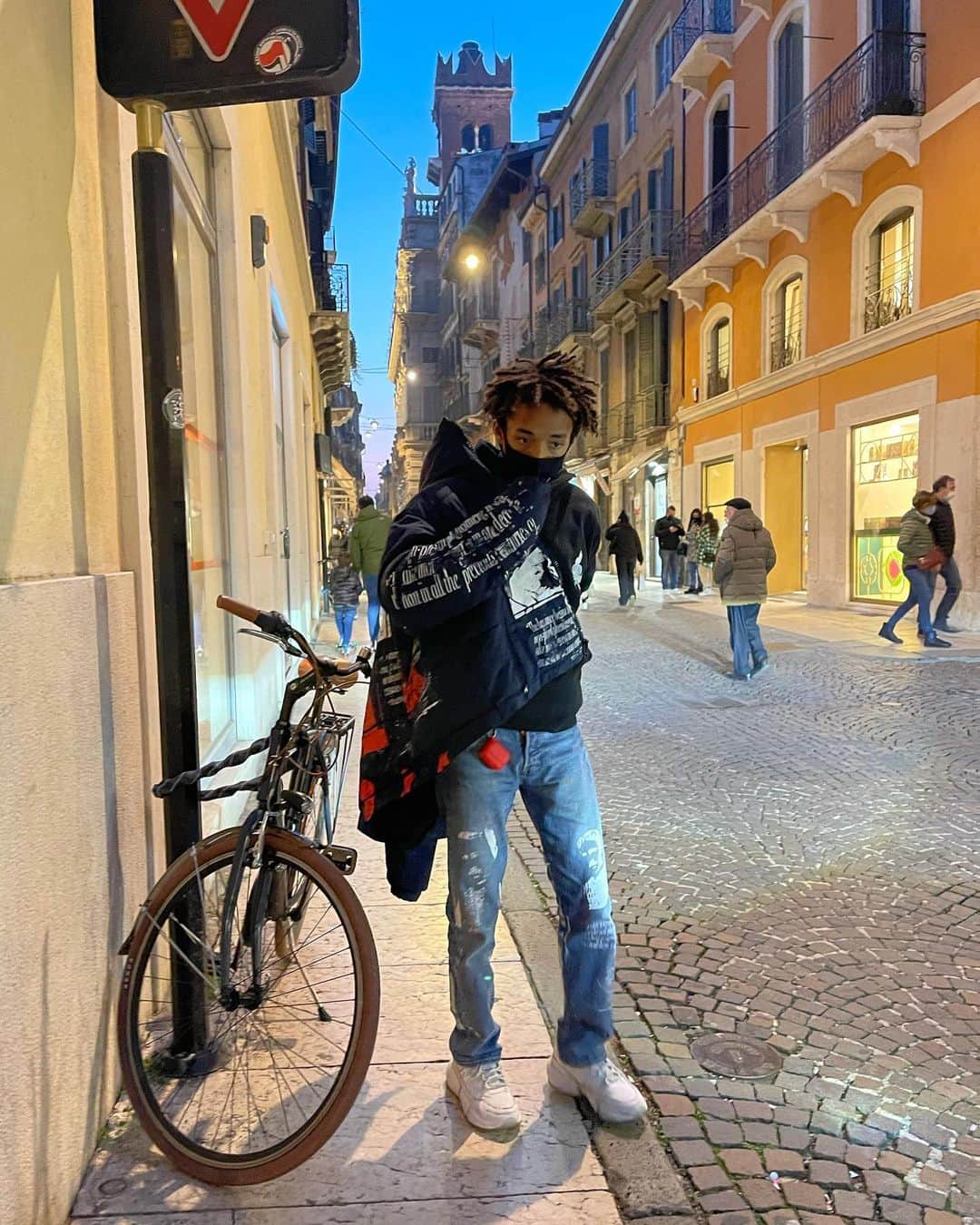 ジェイデン・スミスのインスタグラム：「Where We Lay Our Scene. @newbalance」