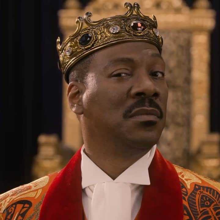レスリー・ジョーンズのインスタグラム：「Who’s ready to see the official #Coming2America trailer TOMORROW?! Catch the movie on @amazonprimevideo March 5th!」