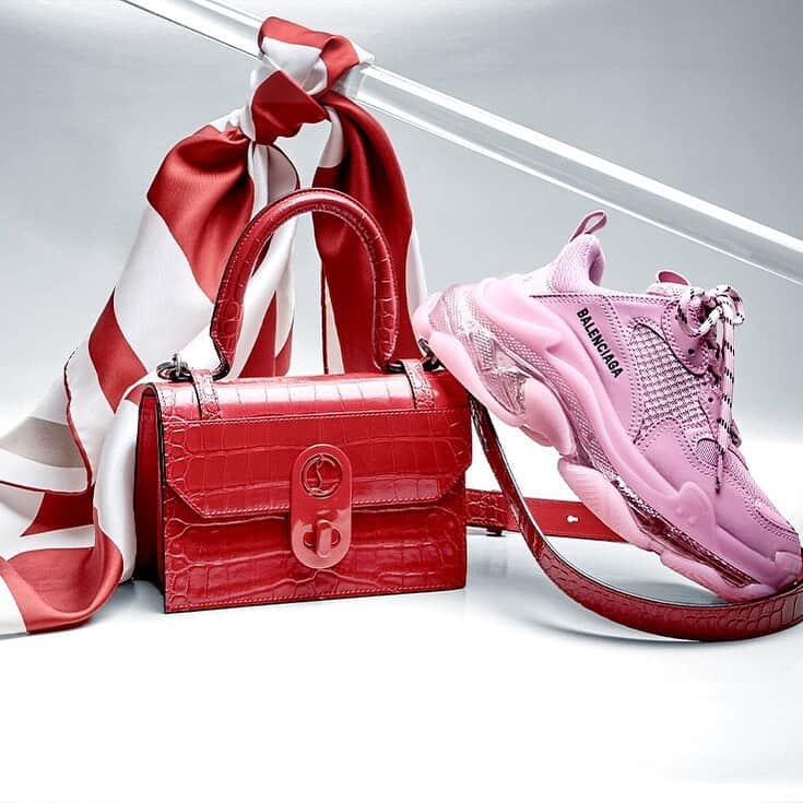 GILTのインスタグラム：「Meet our valentines: #Balenciaga, #ChristanLouboutin, and #Burberry. Pretty irresistible, right? Tap to shop.」
