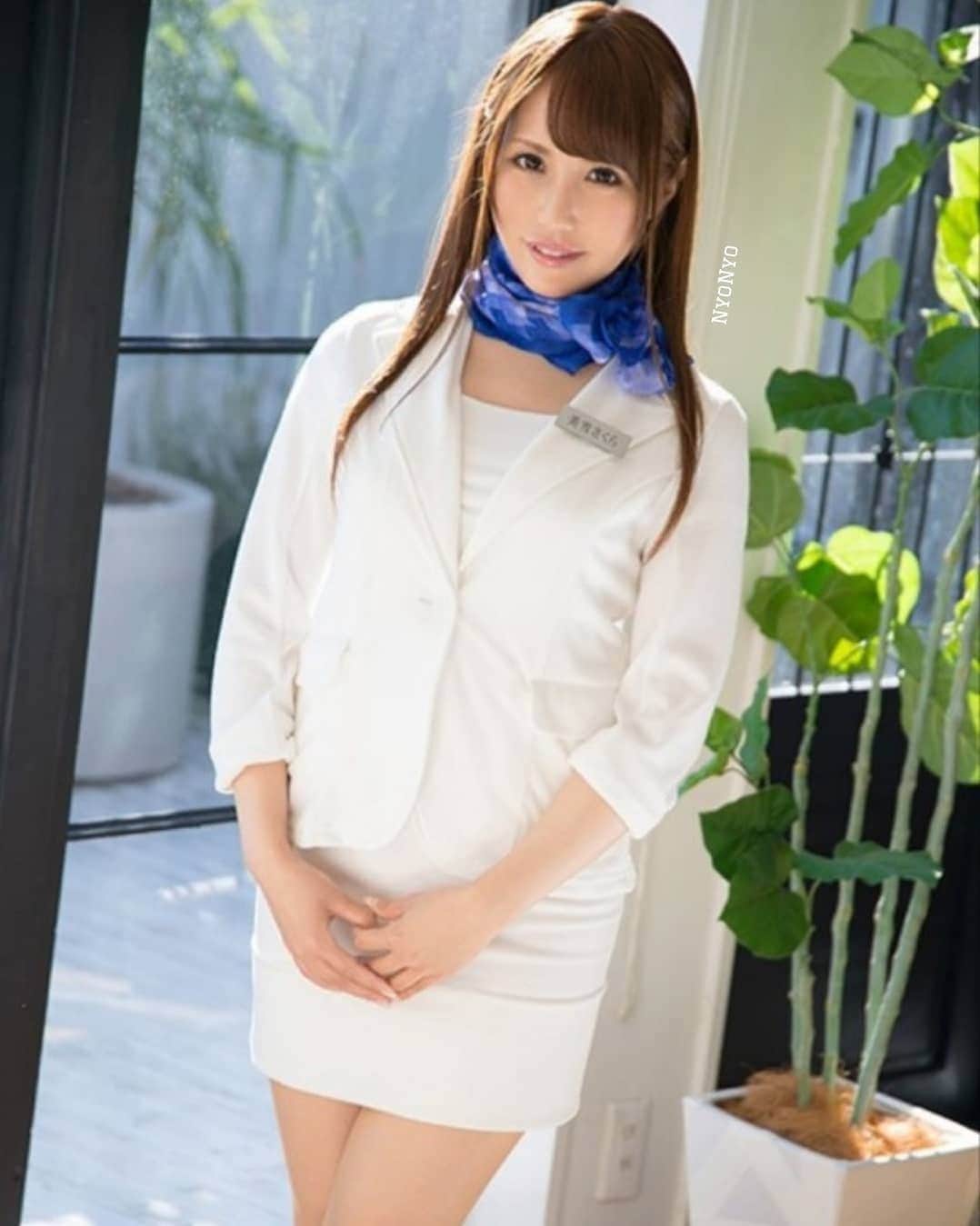 にょにょ（グラドルやAV女優を応援する垢）さんのインスタグラム写真 - (にょにょ（グラドルやAV女優を応援する垢）Instagram)「#真白みな  ちゃん 2月5日のお誕生日おめでとう(・ω・)ノ🌴🎇🎆🎉🎂🎁🎉🎈 . . #真白みな #MinaMashiro #加々美ゆい  #YuiKagami」2月5日 15時 ...
