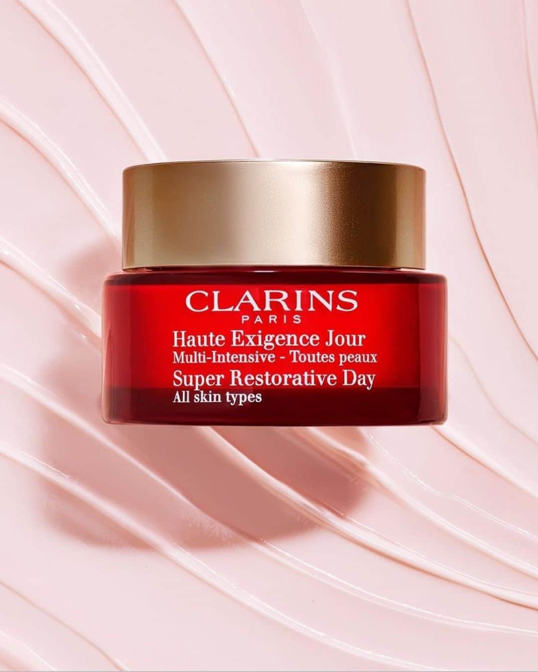 CLARINSさんのインスタグラム写真 - (CLARINSInstagram)「#texturetuesday with our Double Serum + one of our powerful moisturizers Which is your favorite??   🌸  Multi-Active 🌸  Extra-Firming 🌸  Super-Restorative 🌸  Nutri-Lumière  #Clarins #ClarinsSKINCARE #skincare #selfcare #skincareroutine」2月3日 6時06分 - clarinsusa