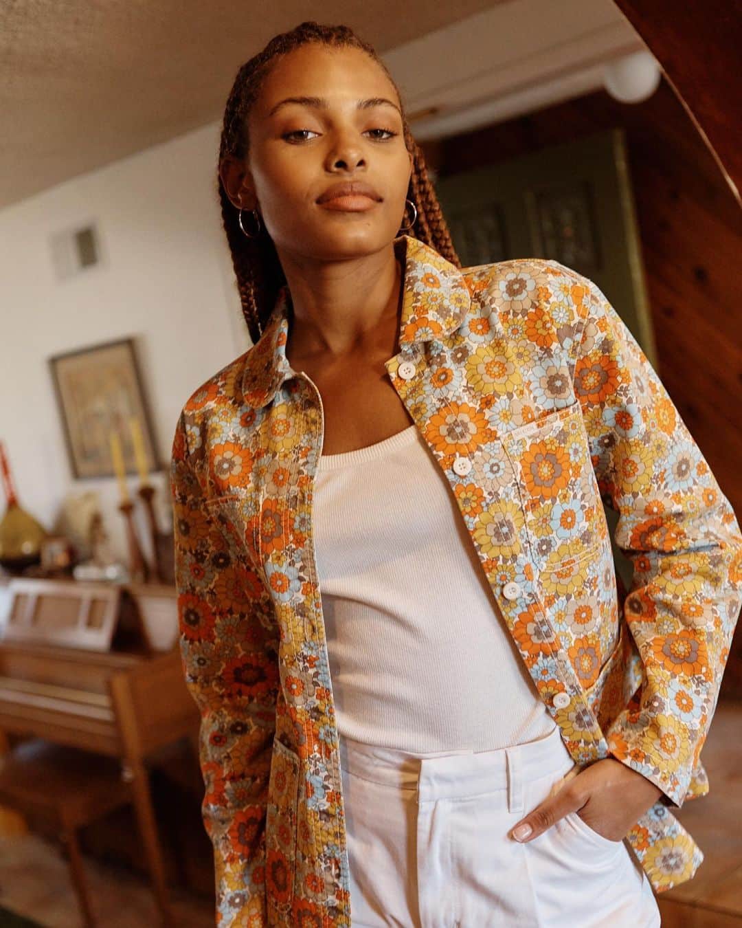 ブリクストンのインスタグラム：「New Spring things have arrived.   Featuring bright Spring colors and tonal neutrals, silhouettes that range from oversized to fitted, boyfriend to feminine, all while incorporating our love for utility workwear and classic styles.   See link in bio for more.」