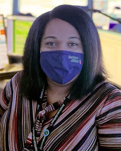 アメリカン航空のインスタグラム：「In honor of #BlackHistoryMonth, #AATeam member Brittney Portes shares her story and more details on how American's Black Professional Network helps foster inclusivity and equality among team members and the communities we serve. Read more on our Newsroom.」