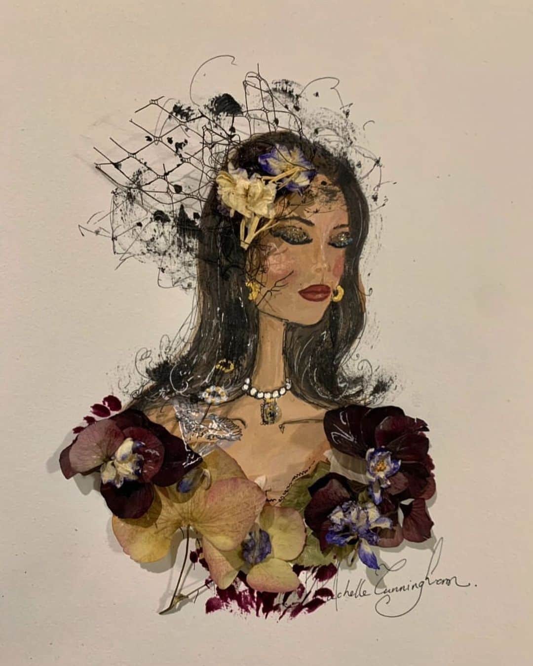 Mara Teigenのインスタグラム：「Just wow 🤍 My beautiful friend @rachellecunning  painted the most beautiful picture of me using all @diormakeup 🤍 These kind of things really light up my day and inspire me 🤍」
