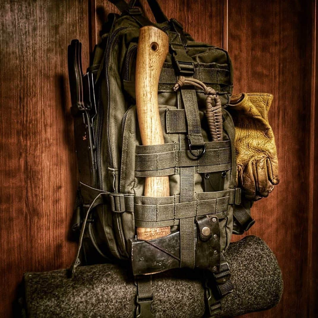 ロスコさんのインスタグラム写真 - (ロスコInstagram)「The bag to carry all of your bush craft needs. #RothcoRegram @inthewoods.jp #2287」2月3日 8時27分 - rothco_brand