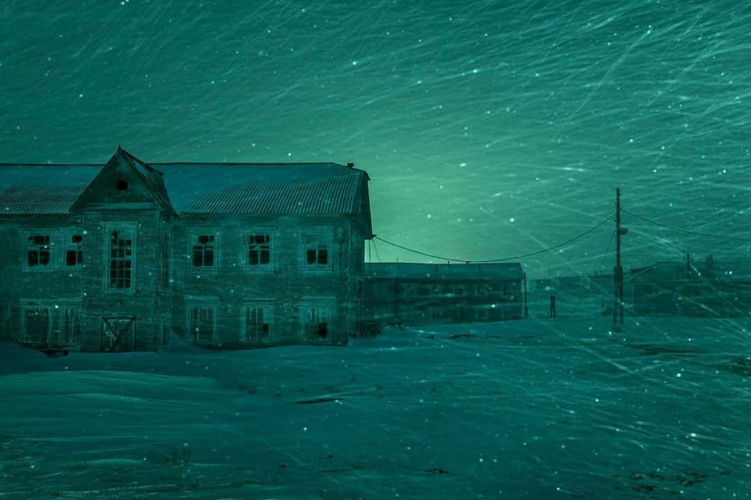 ナショナルジオグラフィックさんのインスタグラム写真 - (ナショナルジオグラフィックInstagram)「Photo by @evgenia_arbugaeva / Last winter in the darkness of the polar night, under the surreal light of aurora borealis, I photographed the town of Dikson Island in the Russian Arctic. During its heyday, in the 1980s, it was called the capital of the Soviet Arctic, but since the demise of the U.S.S.R. it has become almost a ghost town. This project was supported by the National Geographic Society’s Storytelling Fellowship @insidenatgeo.  Check out Nat Geo's link in bio for more on this story.」2月3日 8時35分 - natgeo