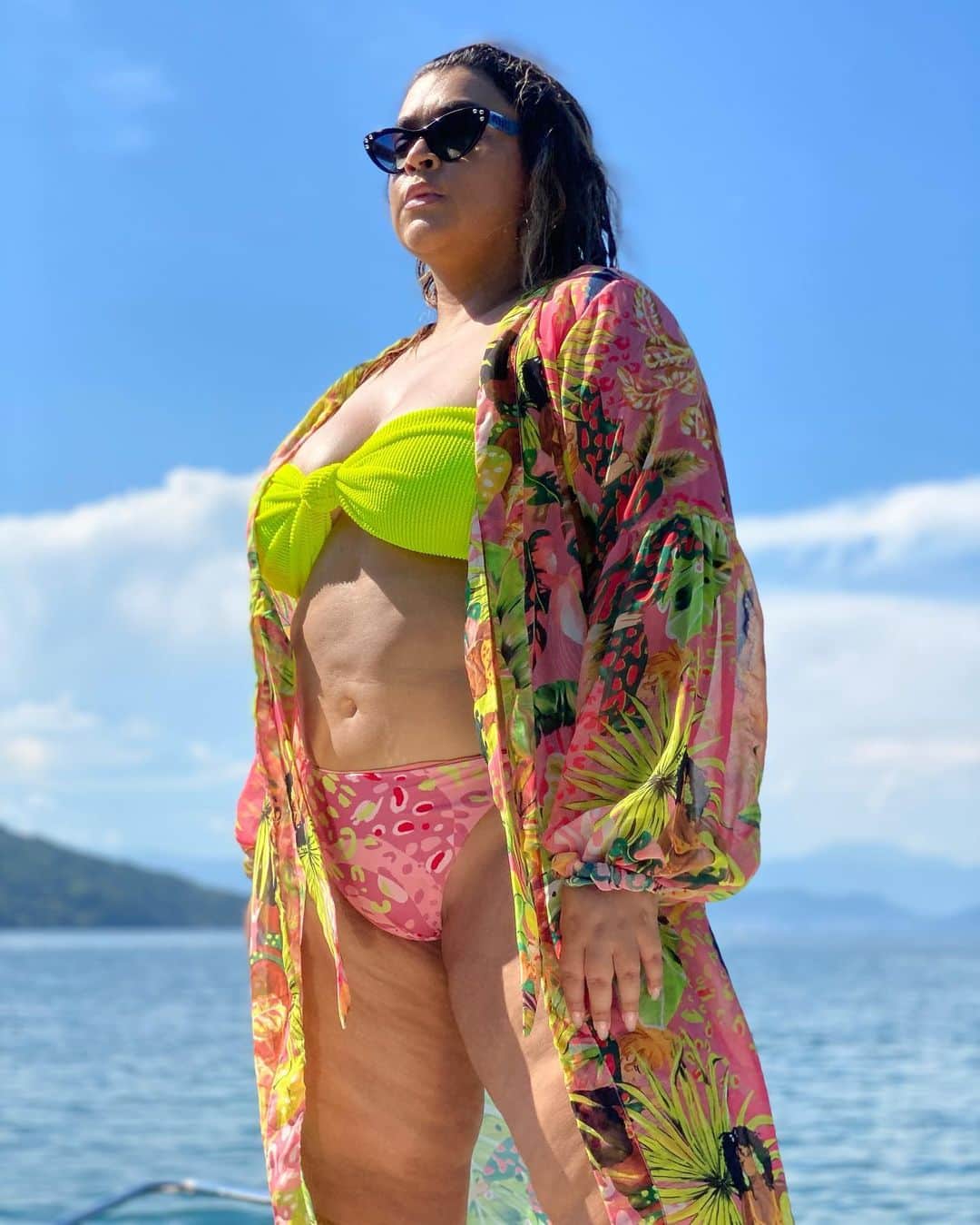 Preta Gilのインスタグラム：「Já usando minha nova coleção para @soufeline !!! Apaixonada 🤩 #felinebypreta #pretasendopreta #semfiltro」
