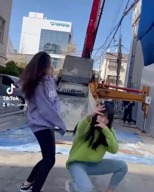 ライムのインスタグラム：「윤조언니 덕분에 용기낸날 ㅋㅋㅋ #채주화 #윤조 #범챌린지」