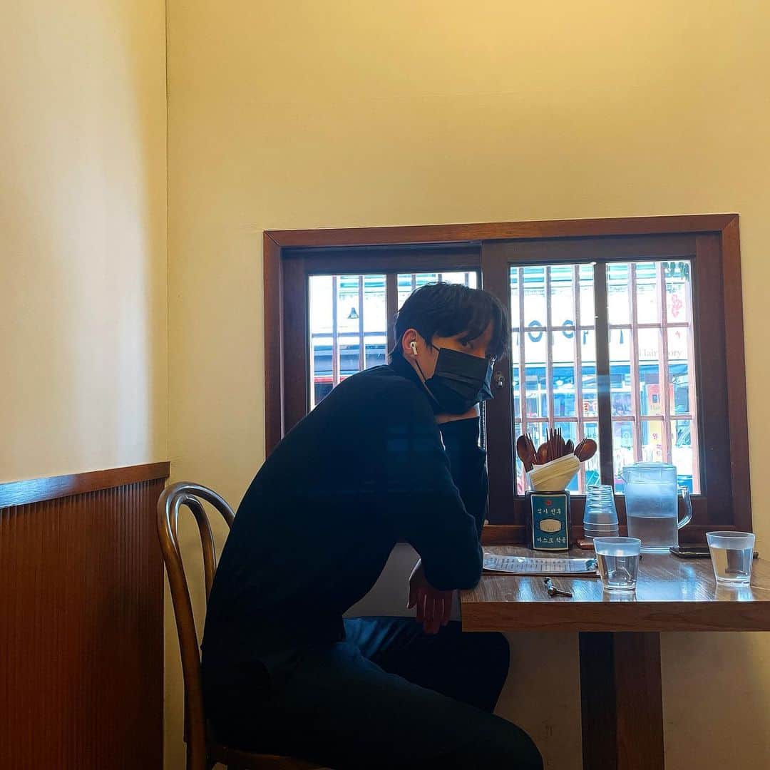 チャン・ギヨンのインスタグラム：「인내의 연속」