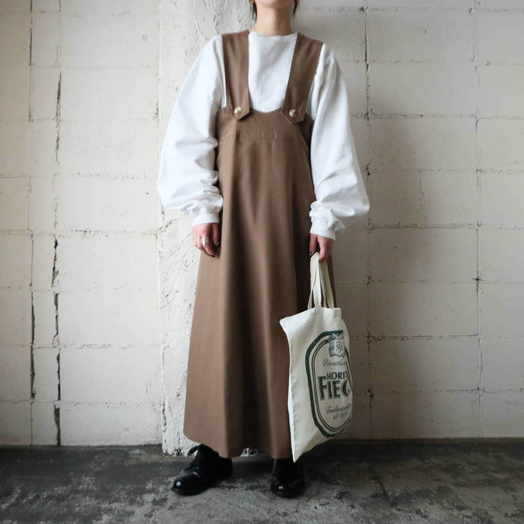 吉祥寺 古着屋 Orfeoさんのインスタグラム写真 - (吉祥寺 古着屋 OrfeoInstagram)「. Suspender Skirt   #orfeo #kichijoji #tokyo #vintage #used #fashion #coordinate #outfit . . .  お問い合わせはインスタグラムのプロフィール掲載のメールアドレスにお願いいたします。コメント、DMでのお問い合わせは受け付けておりませんのでご了承ください。 ONLINE SHOPの商品も店頭にてご購入頂けます。気になる商品がございましたらスタッフにお声掛けください。 . 新型コロナウィルス感染症予防対策を徹底して営業しております。 ご来店の際はマスク着用、手指消毒にご協力ください。」2月28日 15時44分 - orfeokichijoji