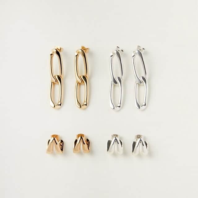エリオポールのインスタグラム：「New item PIERCED EARRING  11,000 yen /PHILIPPE AUDIBERT 14,300 yen /PHILIPPE AUDIBERT  #HELIOPOLE  #philippeaudibert  #エリオポール #21SS #springsummercollection」