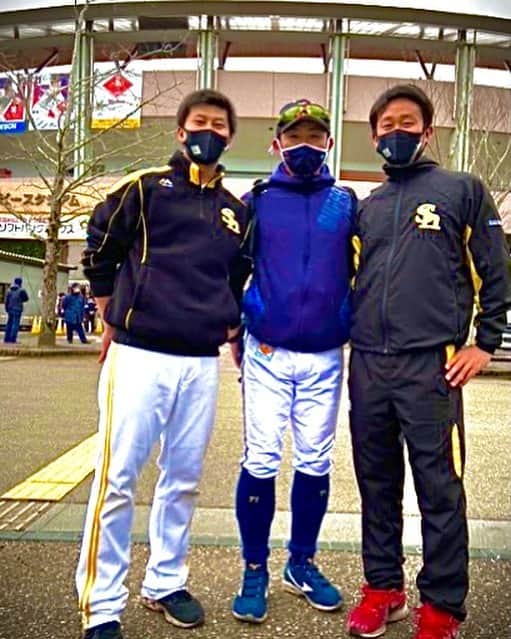 梵英心さんのインスタグラム写真 - (梵英心Instagram)「Tochigi's companion series.  Softbank Hawks  Sakaguchi trainer. Harigaya trainer.」2月28日 16時08分 - eishin_soyogi