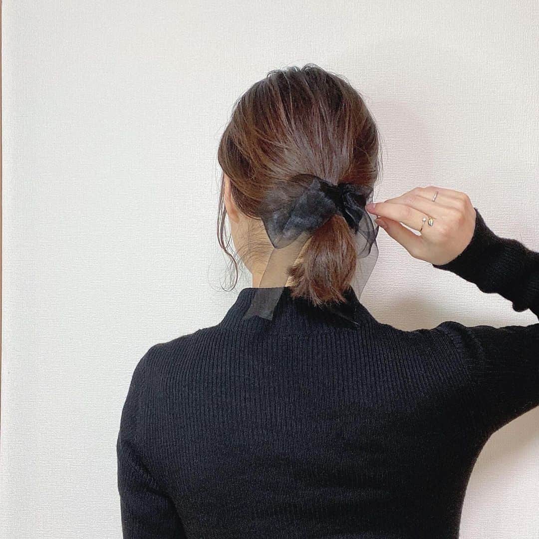 布川桃花さんのインスタグラム写真 - (布川桃花Instagram)「昨日の投稿のヘアスタイル見たい！ と言っていただいたので💕  だいぶ伸びて結べるようになってきた👏🏻 つけてるのは手芸屋さんで買った シースルーレースのただのリボンです🤣  #hairstyle」2月28日 16時28分 - momoka_fukawa