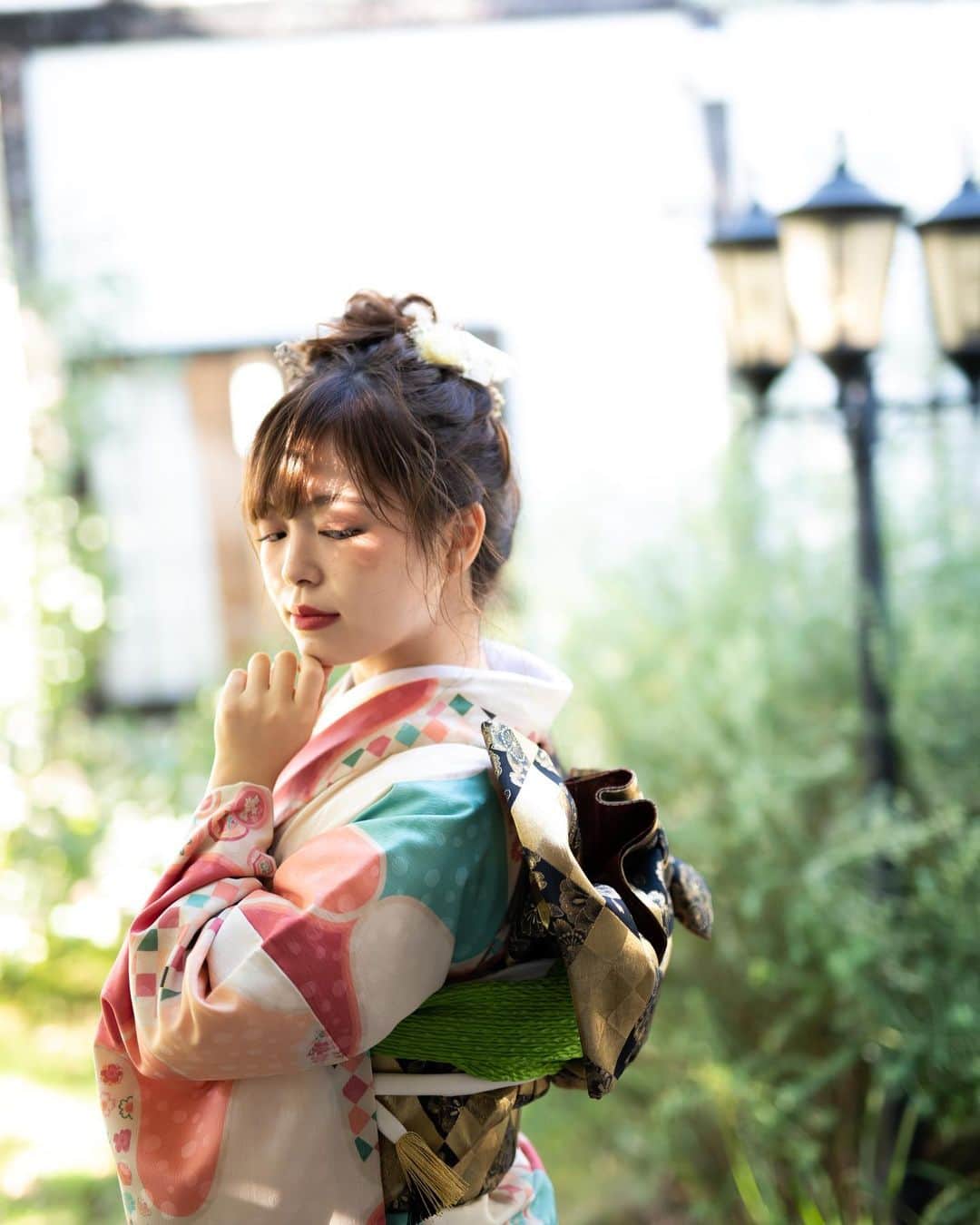 LE-PLA BEAUのインスタグラム：「*  今までも沢山のご来場ありがとうございます！ これからご予約をお考えの方へ  2/13㈯～3/14(日)まで ⚠️要予約です！ ヘアメイクの相談もできます◎！ LINEにて事前カウンセリングがあるので安心！！ * * 振袖と小物一式のトータルコーディネートから お母様の振袖を使ったママ振コーディネートも 通常通り、承れます◎  ※また感染予防対策として、展示会は1組ずつのご案内を徹底しています。 スタッフ、お客様のマスクの着用 手指消毒を必ず行っております。 定期的な換気など、対策をしております。 * *  @photostudio_minmi  #豊橋着物 #衣装レンタル #振袖 #成人式 #成人式振袖 #成人式着物」