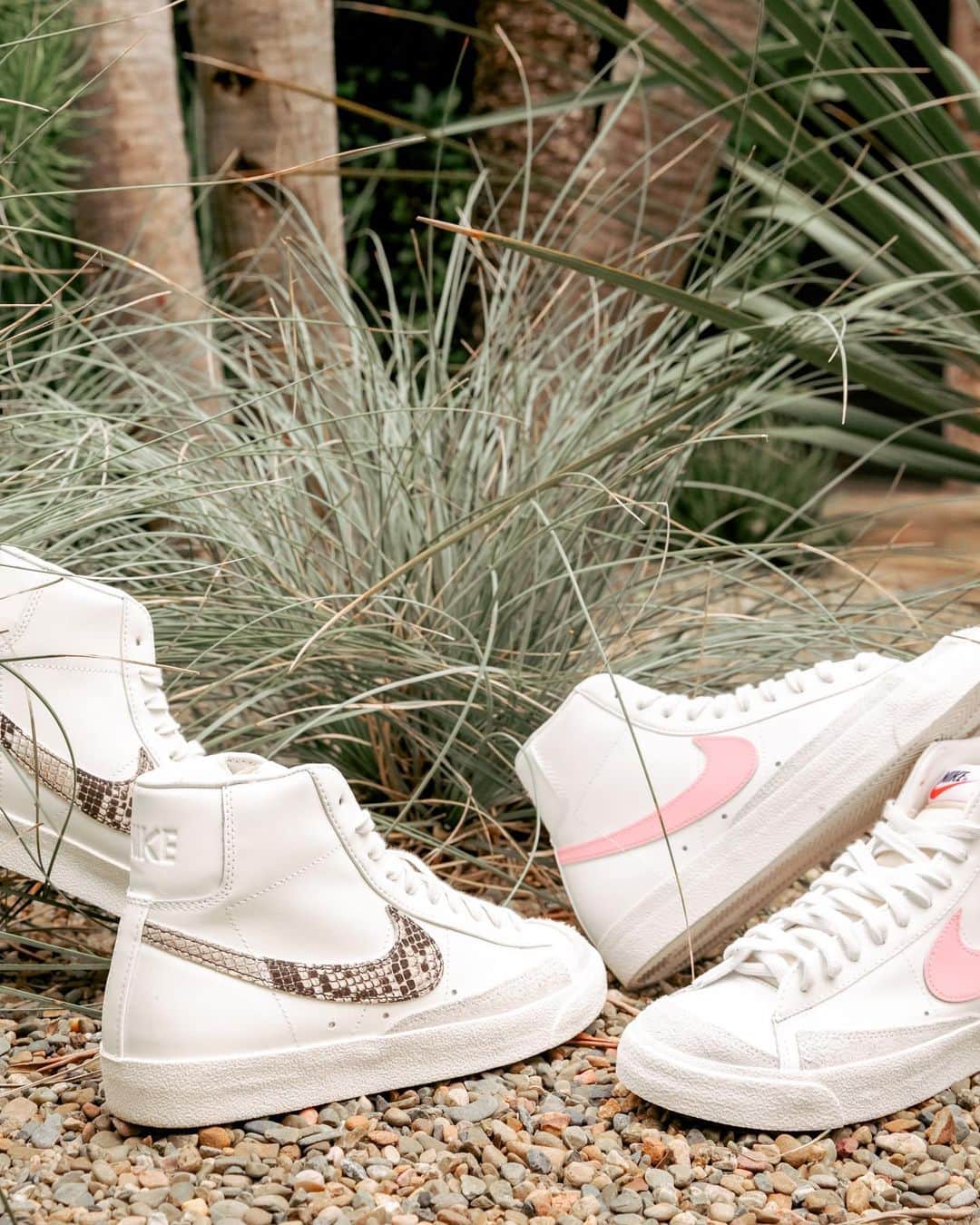 STYLERUNNERさんのインスタグラム写真 - (STYLERUNNERInstagram)「Sneaker Crush Sunday: Harness the old-school look in the Nike Blazer Mid '77 SE Vintage sneakers.」2月28日 10時11分 - stylerunner
