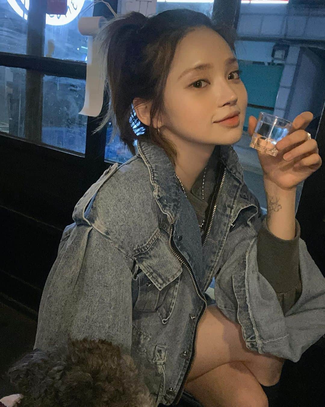 Yoonbitnaのインスタグラム：「_with my family😆🤟🏻!」