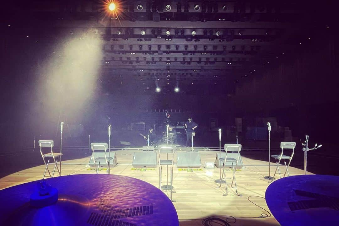 坂東慧さんのインスタグラム写真 - (坂東慧Instagram)「ゴスペラーズ LIVE #ライブハウスからハーモニーを2 〜今夜はカップリング三昧〜 めちゃ楽しかったし、めちゃ笑いました！3/6までアーカイブご覧になれますので是非！ #痛い #痛くない  #thegospellers #ゴスペラーズ」2月28日 12時04分 - bandohsatoshi