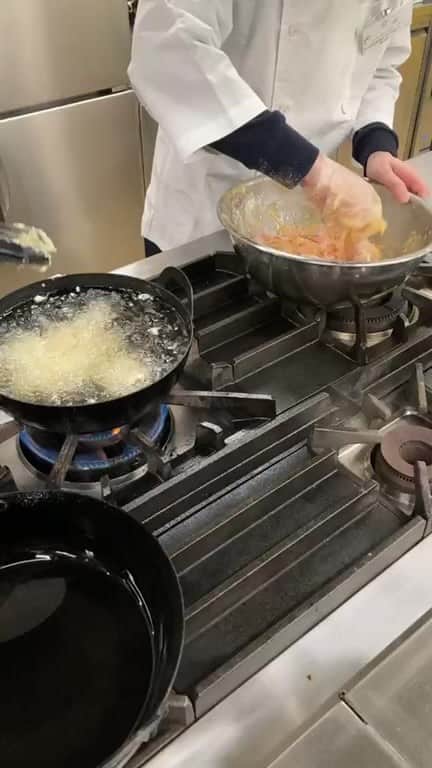 大阪キャリナリー製菓調理専門学校のインスタグラム