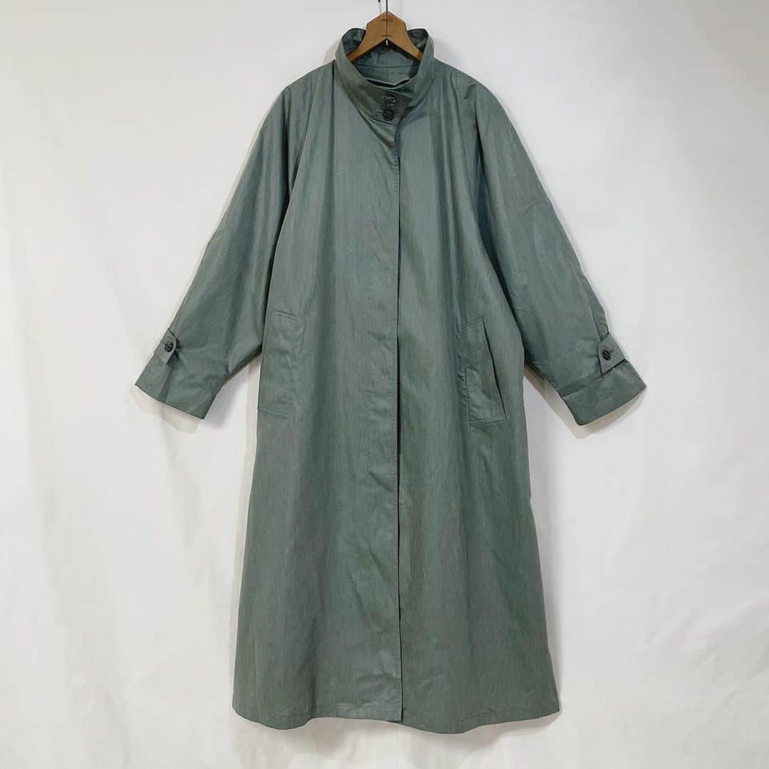 i nouのインスタグラム：「. SOLD.  sage green stand collar spring coat #inou_vintageclothing」