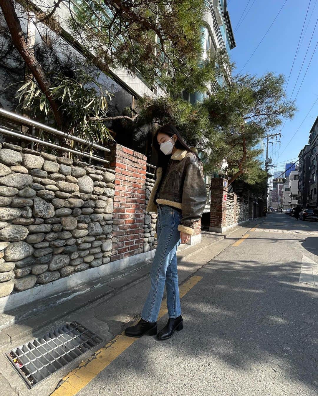 立花恵理さんのインスタグラム写真 - (立花恵理Instagram)「날씨가 점점 풀리네여ㅎㅎ 선물로 받은 이쁜 신발 신고 산책~🌼」2月28日 14時32分 - tcbneri