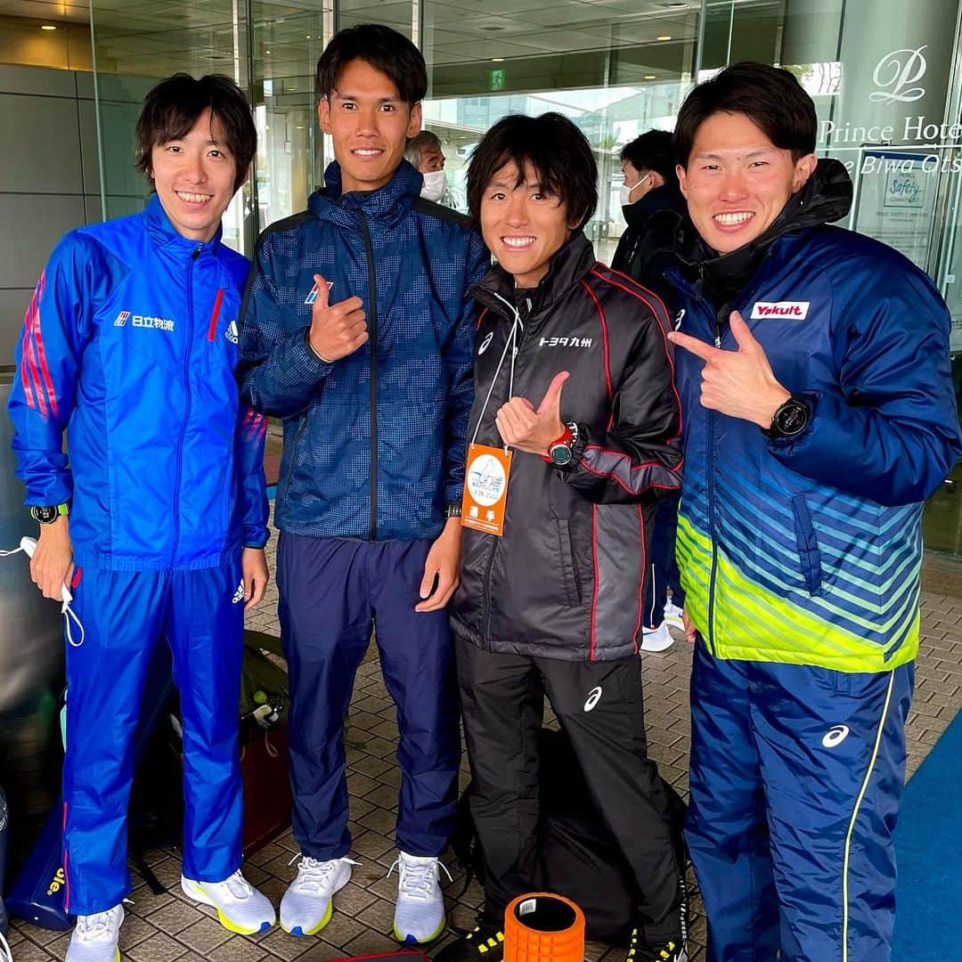 高久龍のインスタグラム：「びわ湖毎日マラソン 2時間08分05秒でした！ 応援ありがとうございました！  早川さん競技生活お疲れ様でした！ 寂しくなりますね、、、  #heartz #garmin #gamoa #nike #yakult #marathon #ハーツ #びわ湖毎日マラソン #マラソン #膝痛い部」
