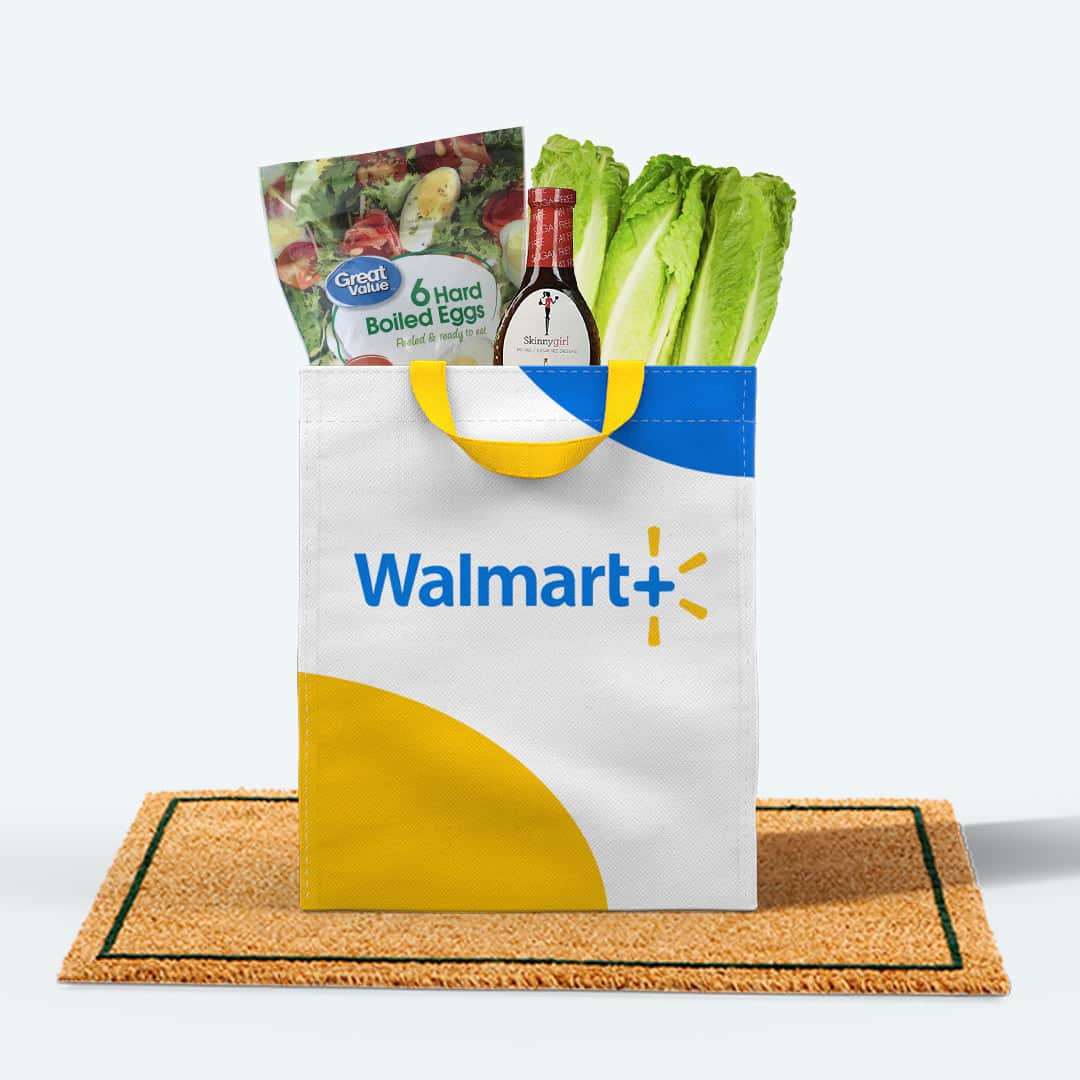 Wal-Mart Stores, Incのインスタグラム：「Walmart+ makes it easy to make healthier choices. With free delivery from your store*, you can have a 🥗 ready in no time....& briefly forget that 🍕 exists! You're welcome. 🤷🏻  *$35 order min. Restrictions apply.」