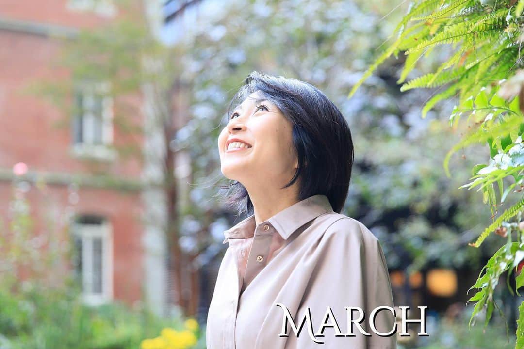 奥村奈津美さんのインスタグラム写真 - (奥村奈津美Instagram)「きょうから３月ですね。  ３月は一年で最も特別な月。  人生の転機となった 出来事がたくさん。  今年も新たなステージへ 特別な月となりそうです。  ということで、 今月はたくさんお届けしたいことがあるので、どうかお付き合いください♡  photographer @sola_pht   #march #3月 #2021」3月1日 0時50分 - natsumi19820521