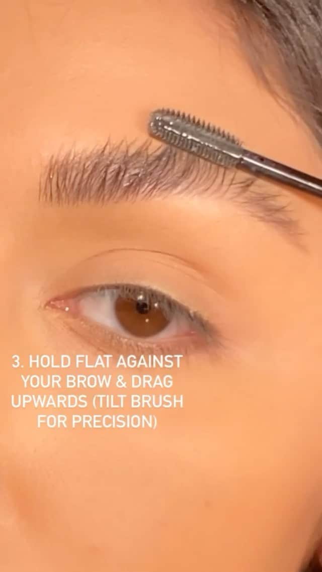 Benefit Cosmeticsのインスタグラム：「#24hrbrowsetter = brow lamination with less mess! 💁 Check out @miabgalvan’s tips for getting the look! 💗 Pro tip: our custom-molded wand has a flat edge that’s perfect for pushing brow hairs up & sealing them in place! #benefit」
