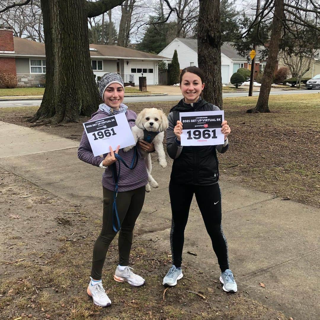 マリッサ・キャステリのインスタグラム：「2021 Get Up Virtual 5K @usfigureskating  #wegetup  All the proceeds goes to the memorial fund. Support the future by honoring the past.」