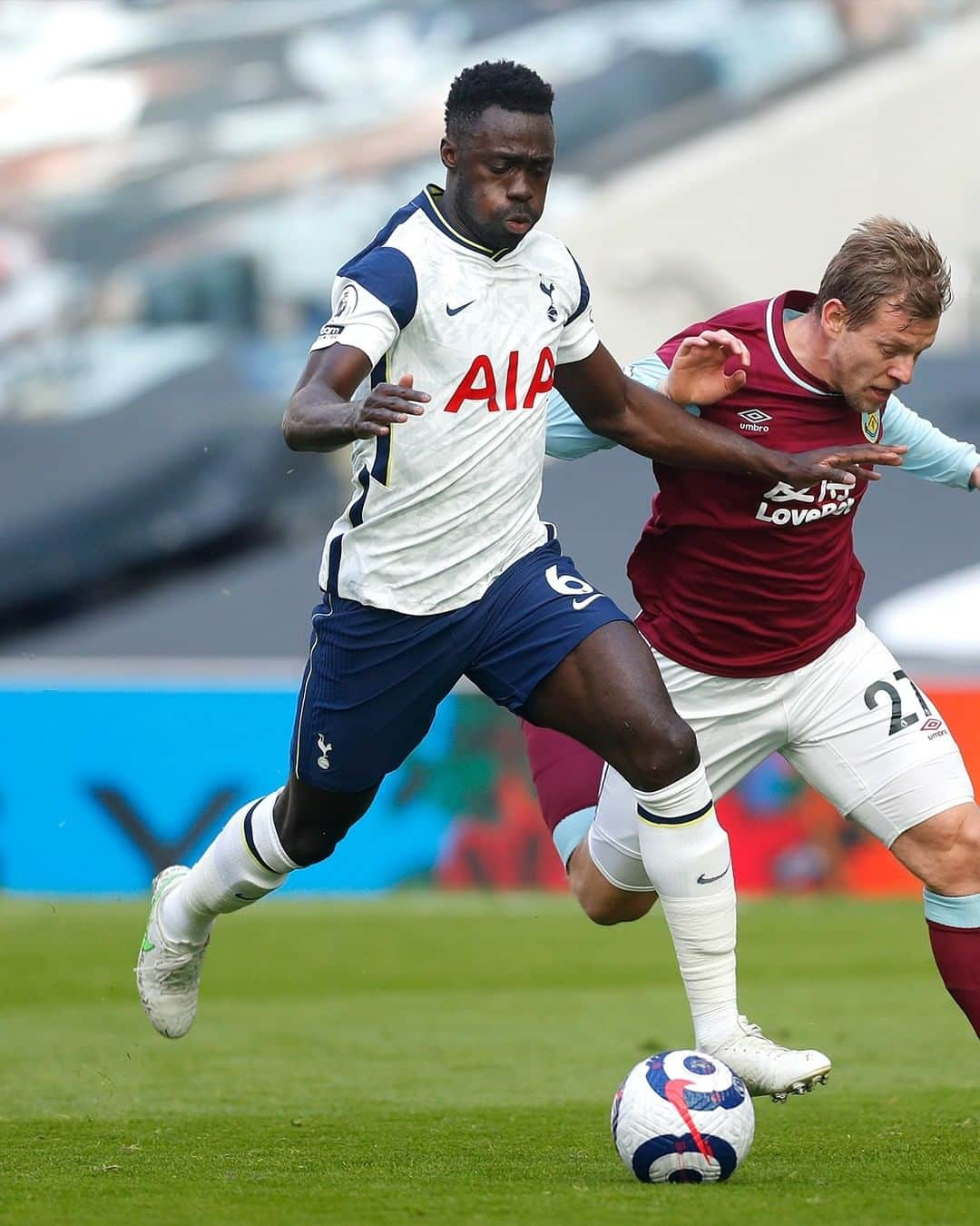 トッテナム・ホットスパーFCさんのインスタグラム写真 - (トッテナム・ホットスパーFCInstagram)「👏 A dominant shift at the back from @daosanchez13   #Sanchez #THFC #PremierLeague」3月1日 1時42分 - spursofficial