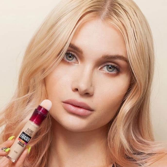 Maybelline New Yorkさんのインスタグラム写真 - (Maybelline New YorkInstagram)「Cover tired weekend eyes with our #instantagerewind eraser.👀 Drop a ❤️ below if you love this concealer! #mnyitlook #regram @aveme_lissa」3月1日 1時40分 - maybelline