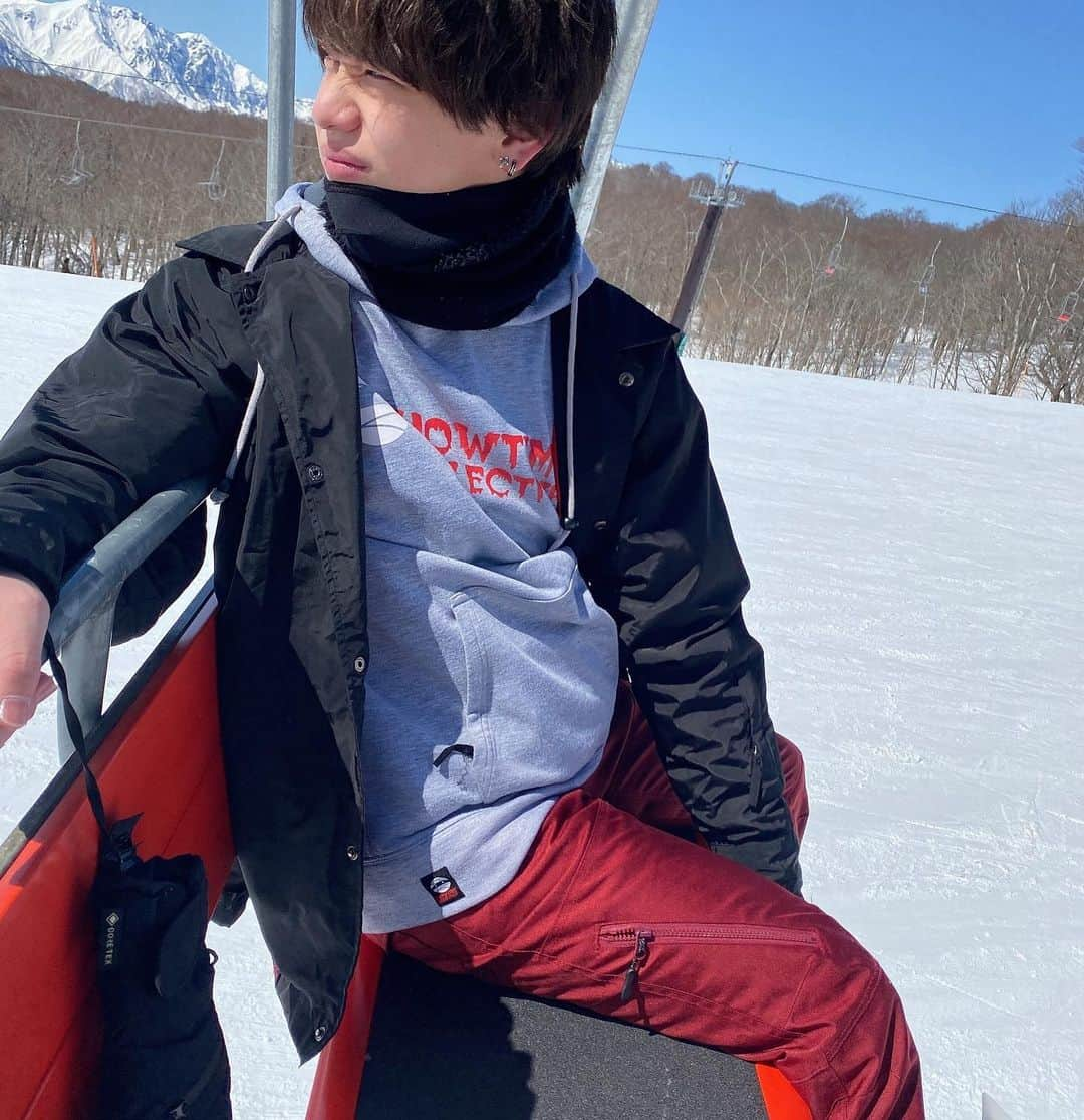 加藤勇也さんのインスタグラム写真 - (加藤勇也Instagram)「・ ・ ・一緒に滑ろ〜」2月28日 17時12分 - jb_yuya_0630