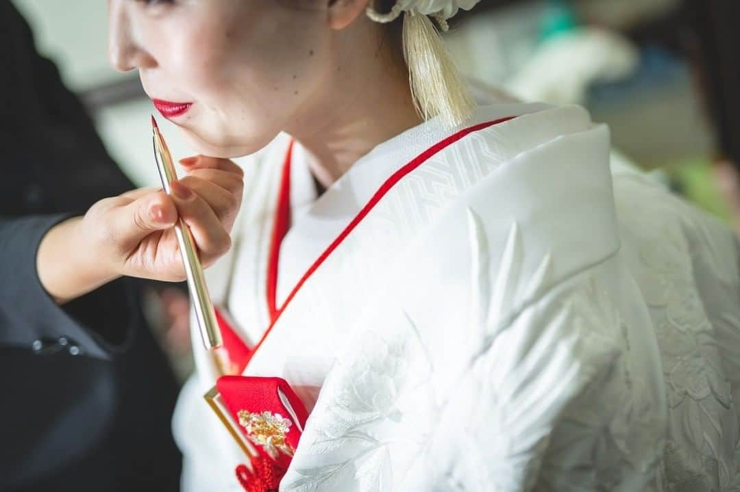 KIYOMIZU京都東山 公式さんのインスタグラム写真 - (KIYOMIZU京都東山 公式Instagram)「. 京都東山の風情ある会場で 格式の高い白無垢姿での 結婚式を叶えませんか？ 和装でのご結婚式もご相談ください♡ . ---------------------- . @kiyomizu_kyoto_higashiyama をフォローし 【#kiyomizu京都東山】で検索してくださいね❖ . #スタイルズ花嫁  #KIYOMIZU京都東山  #KIYOMIZU花嫁  #ブライダルハウスtutu #シェアーズヘアメイク #結婚式 #披露宴 #京都花嫁 #ウェディング #挙式 #式場探し #結婚準備 #プレ花嫁 #結婚式場 #ブライダルフェア #結婚式レポ #和装 #和装花嫁 #和装コーデ #和装コーディネート #和装前撮り #和婚 #白無垢 #前撮り #結婚式前撮り #ウェディングフォト #フォトウェディング #結婚式写真 #和装フォト」2月28日 17時12分 - kiyomizu_kyoto_higashiyama