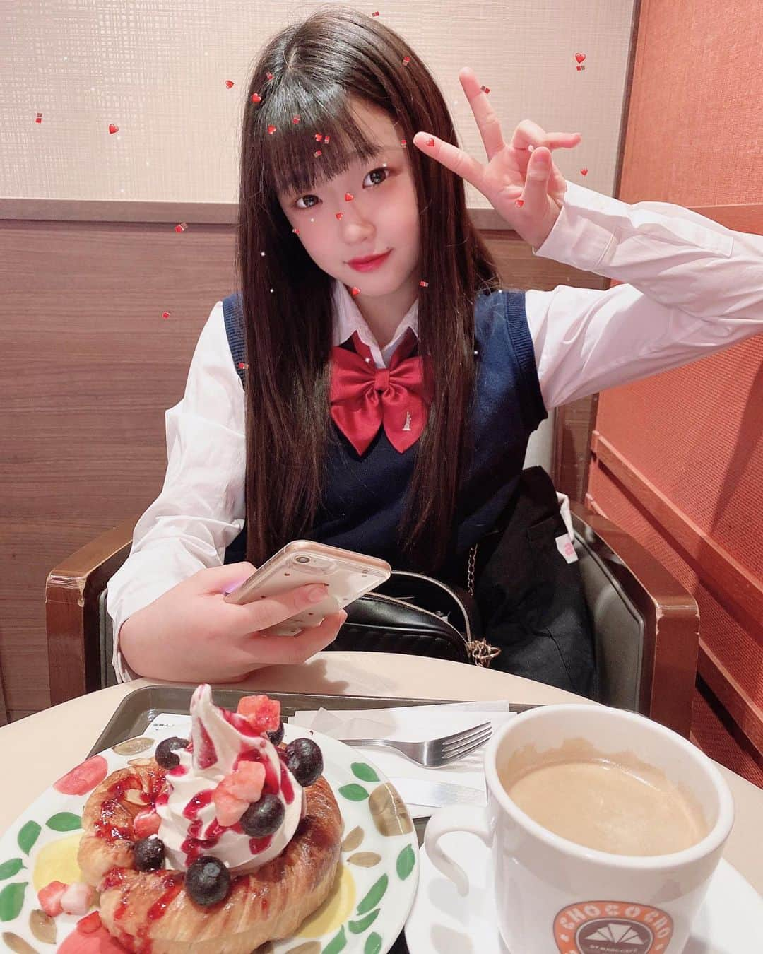 佐藤優來那さんのインスタグラム写真 - (佐藤優來那Instagram)「サンマルクカフェ大好き(⑉• •⑉)💓💍  #佐藤優來那 #ゆらにゃん #ハラ塾DREAMMATE」2月28日 17時34分 - nyandafulu____