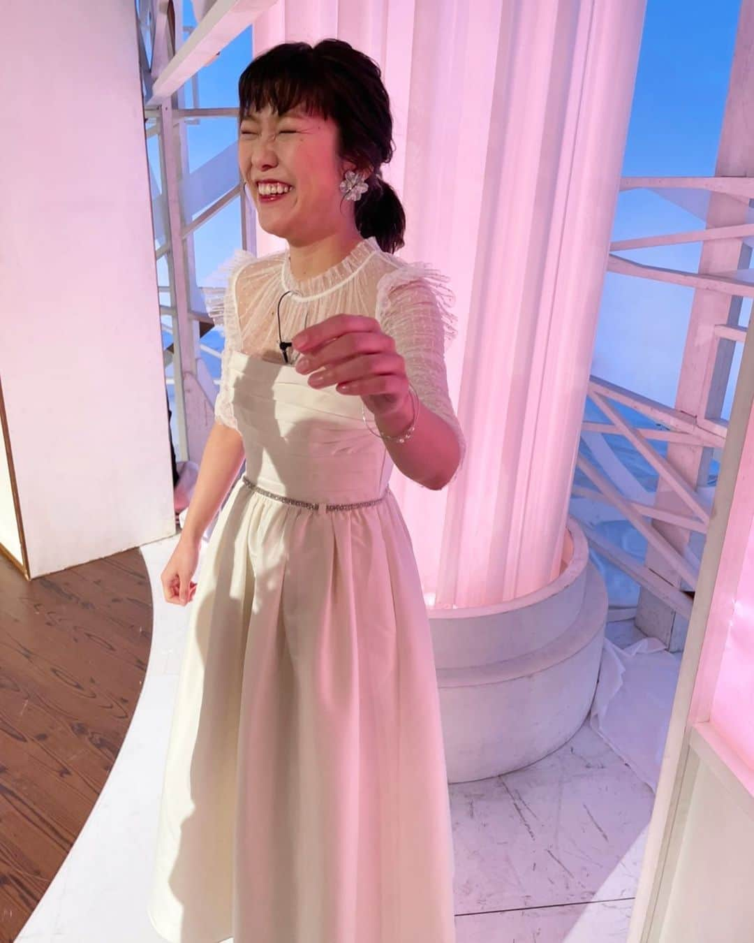 森山愛子さんのインスタグラム写真 - (森山愛子Instagram)「（笑）  #笑う門には福来る #笑顔 #smaile #左手 #伊吹おろし #森山愛子」2月28日 17時41分 - aiko_morimountain